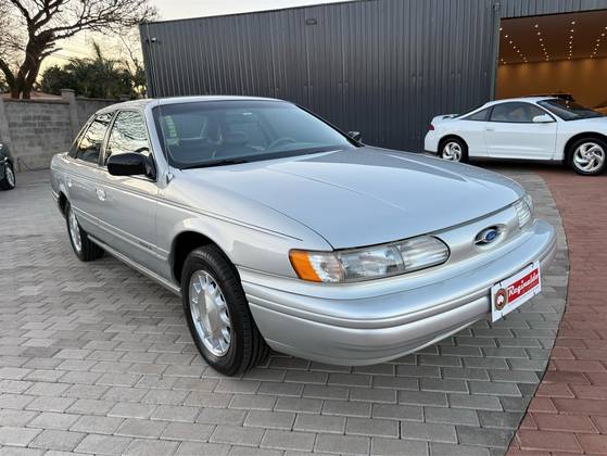 FORD TAURUS 3.0 GL V6 24V GASOLINA 4P AUTOMÁTICO